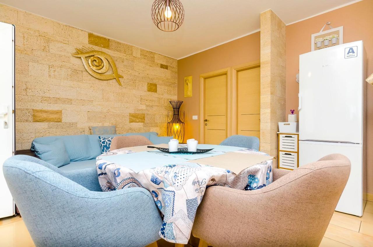 Apartments Nives Trogir Buitenkant foto