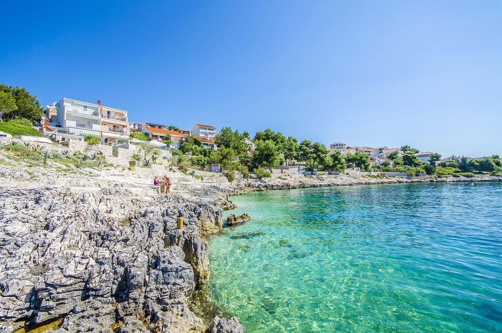 Apartments Nives Trogir Buitenkant foto
