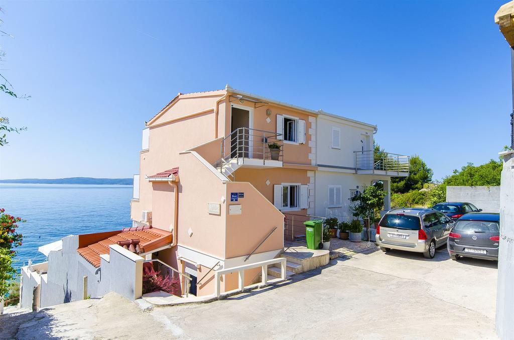 Apartments Nives Trogir Buitenkant foto