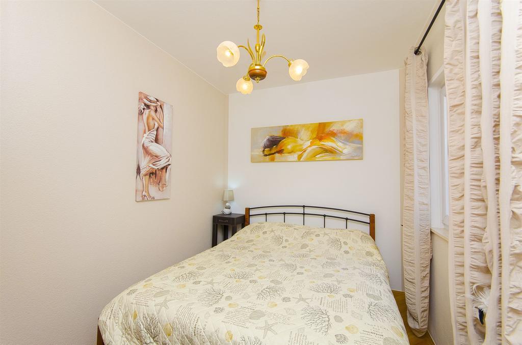 Apartments Nives Trogir Buitenkant foto